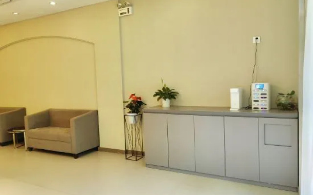 Home Inn Shanghai Minhang Zhongchun Road