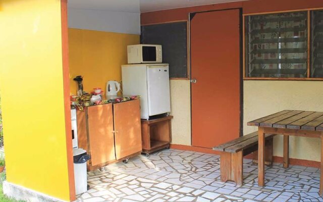 Pension Ariitere Huahine