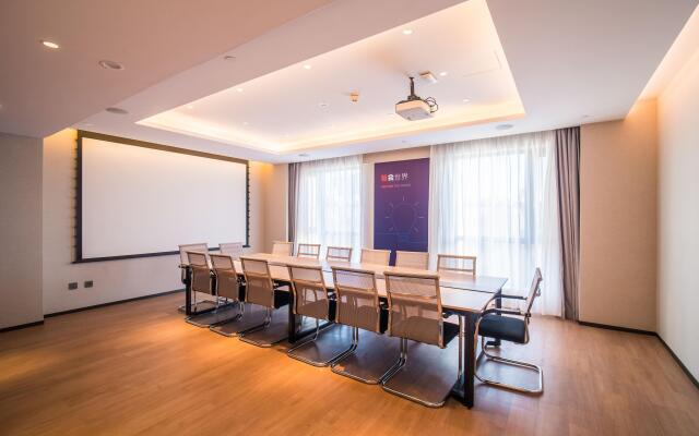Holiday Inn Express Kunming West by IHG
