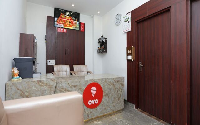 OYO 12503 Hotel Corner Point
