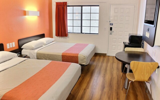 Motel 6 Paso Robles