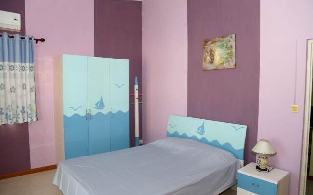 House with 2 Bedrooms in Grand Gaube, with Pool Access, Terrace And Wifi