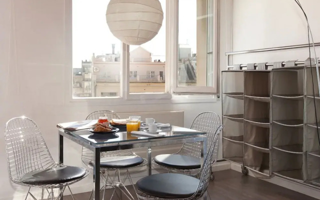 Enjoybcn Coliseum Apartments