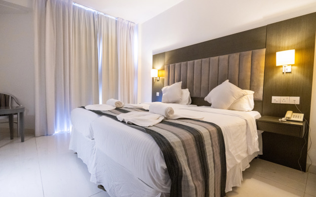 Napa Jay Hotel