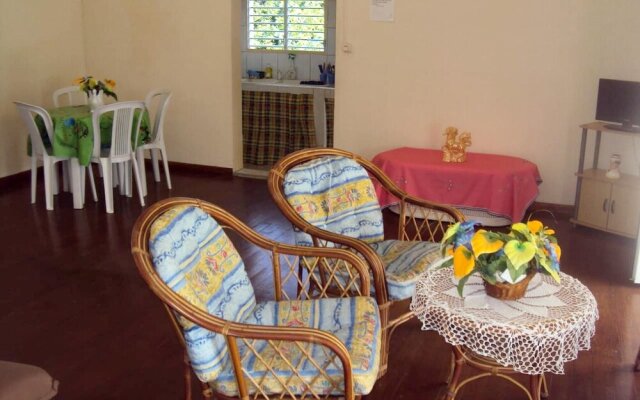 Apartment With one Bedroom in Capesterre Belle Eau, With Wonderful Mountain View, Balcony and Wifi - 7 km From the Beach