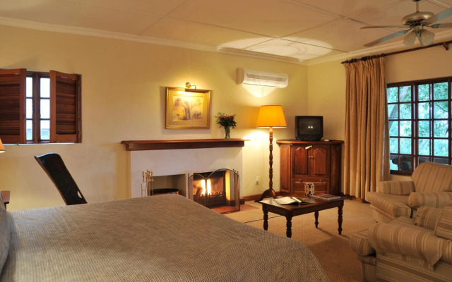 Coach House Hotel & Spa