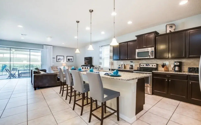 Fresh Heaven Pool Home by AV Dreams