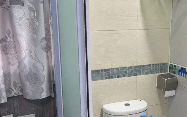 Majestic 7 Guesthouse – Bathroom – Kowloon