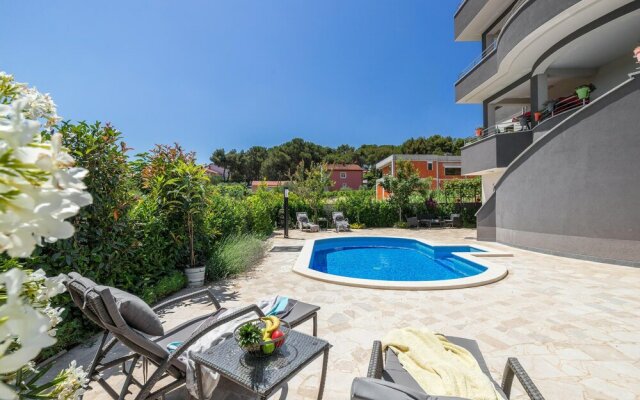 Nice Apartment in Pula With Outdoor Swimming Pool, Wifi and 1 Bedrooms