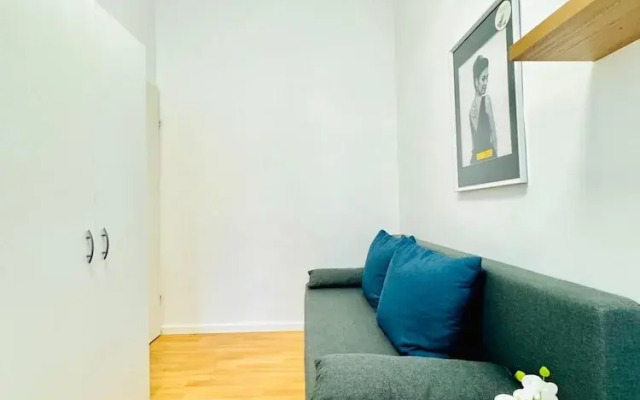 10BR Apt for Groups 8Min to Rathausplatz