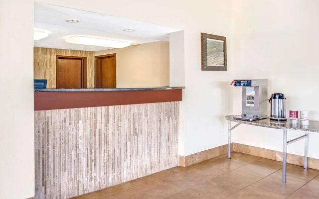 Travelodge by Wyndham Laurel/Ft. Meade/Near NSA