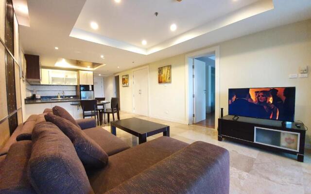 Spacious apartment with Ocean view in Panwa