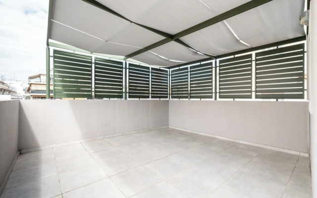 Elysee Apartments 9 B