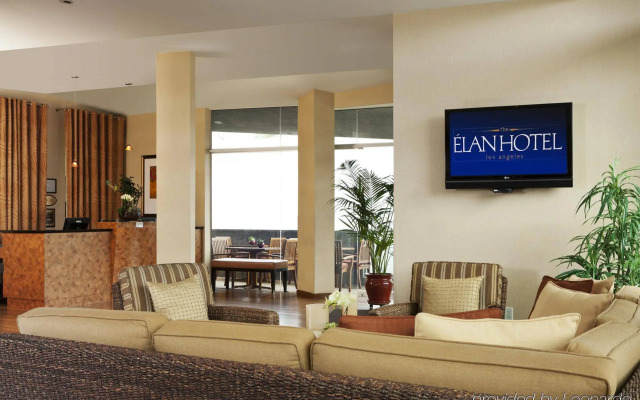 Elan Hotel