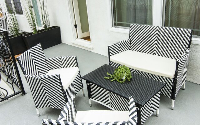 Chateau Monroe - Above The Clouds