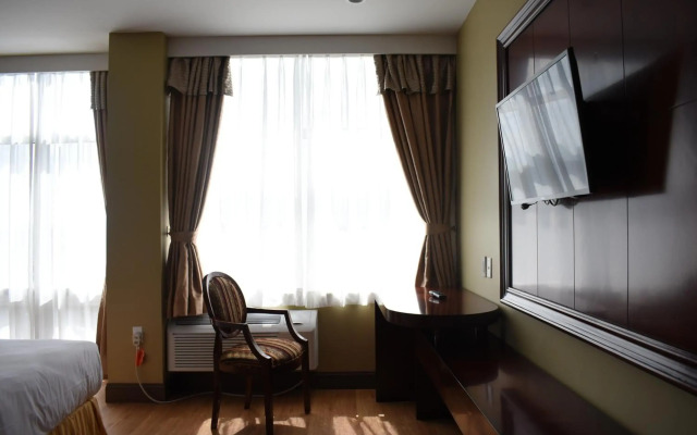 Queens Hotel