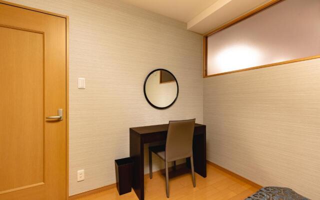 KABUKI Room