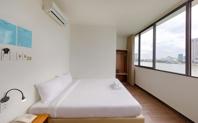 Vitalis Riverside Hotel – Guest Rooms – Da Nang