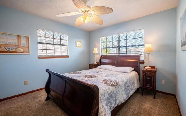 The Bent Rod by RedAwning