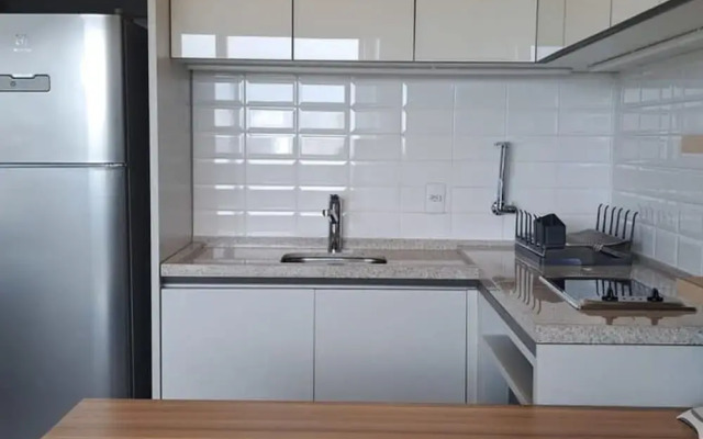 Pinheiros Silver I Modern Studio in Faria Lima