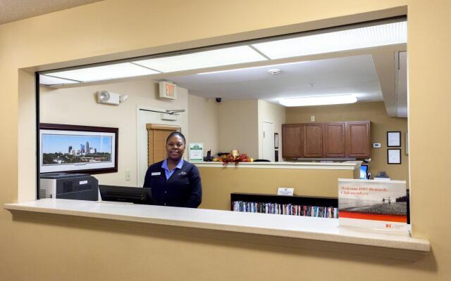 Homewood Suites by Hilton Raleigh - Crabtree Valley