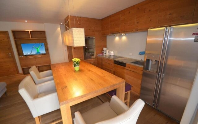 Zell City Exclusive Lodges - Penthouse Mandalisa