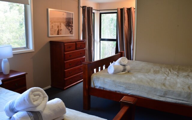 Eatons Hill Retreat
