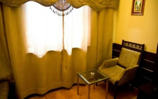 The Rajshahi Palace – Guest Rooms – Indore