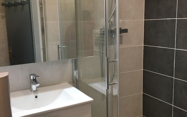 Verneys Galibiers N°2 : Studio Cabine 4 Personnes / Studio Cabin 4 People