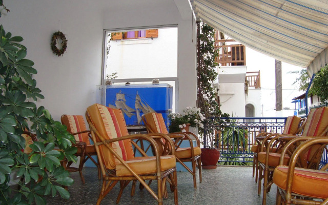Vakhos Hotel