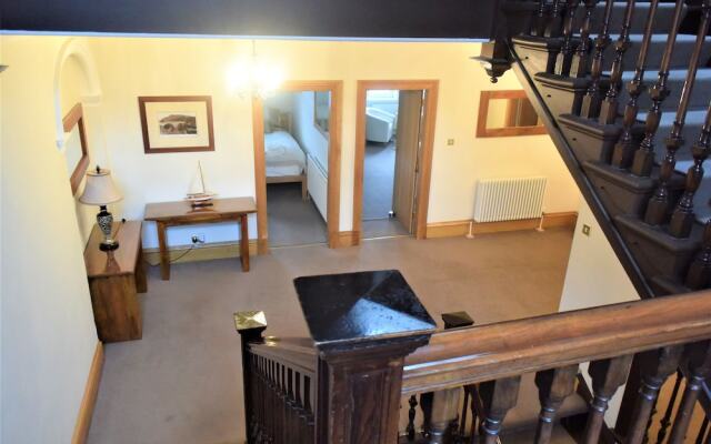 Stronachlachar Lodge