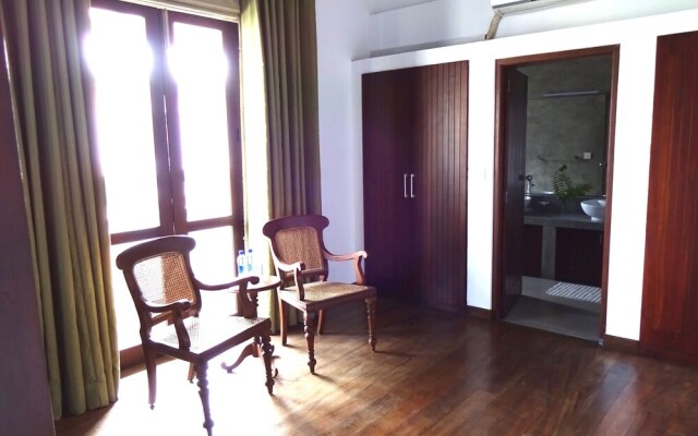 Hill Residencies