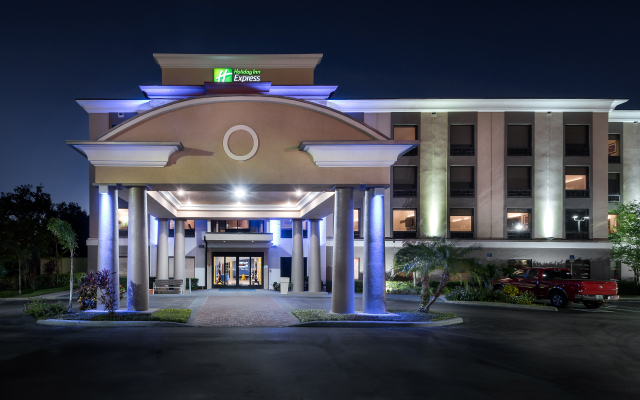 Holiday Inn Express Bartow, an IHG Hotel