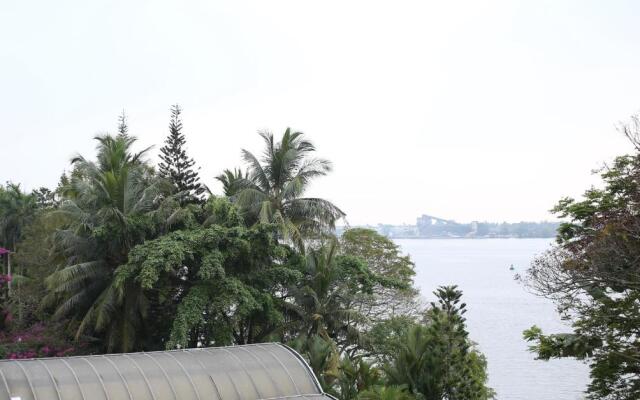 Hotel Astro Marine