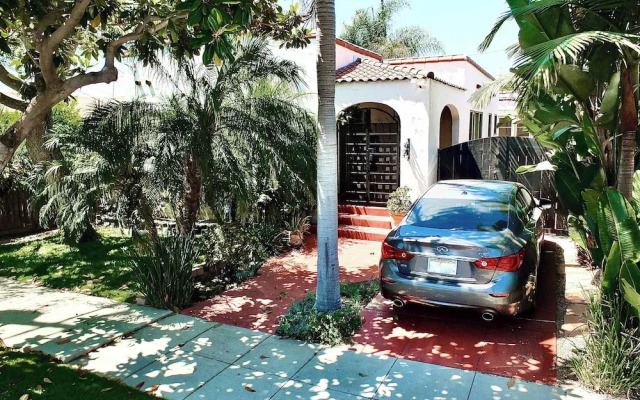 Long Beach Breeze Dreamy 2 BDR