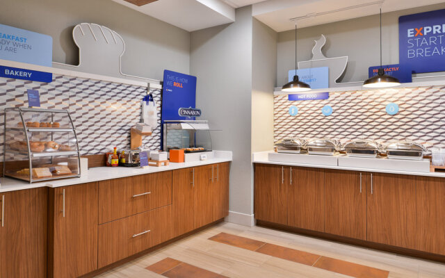 Holiday Inn Express Early by IHG