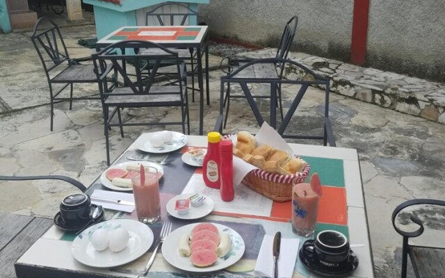Hostal Los Jasmines