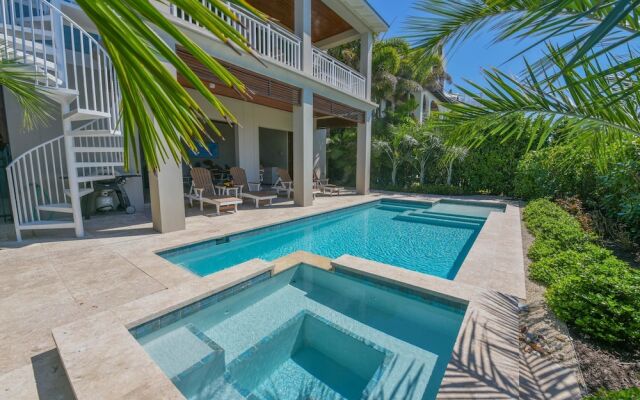 Gulf Front Paradise