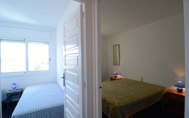 Apartamentos Front Mar