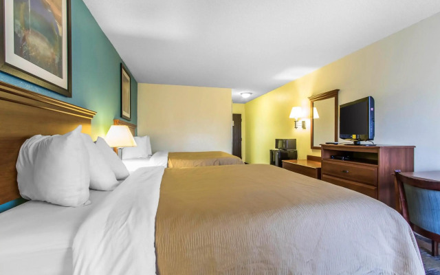 Quality Inn & Suites Memphis East