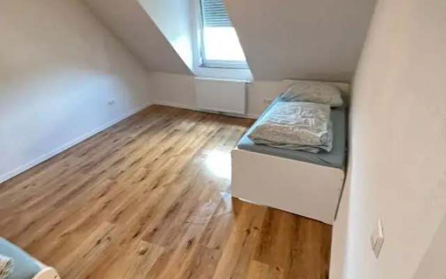 L8 Street - Hirsauerstraße 112