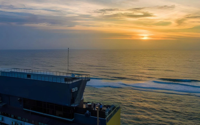 The Ocean Colombo