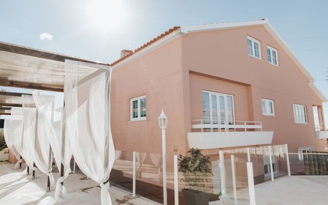 O House Ericeira Hills