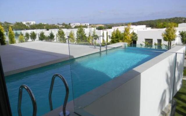 Limonero 17, Golf Club