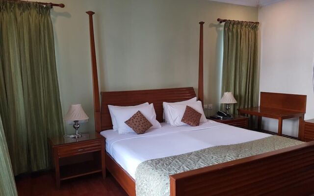 Hotel Trinity Suites