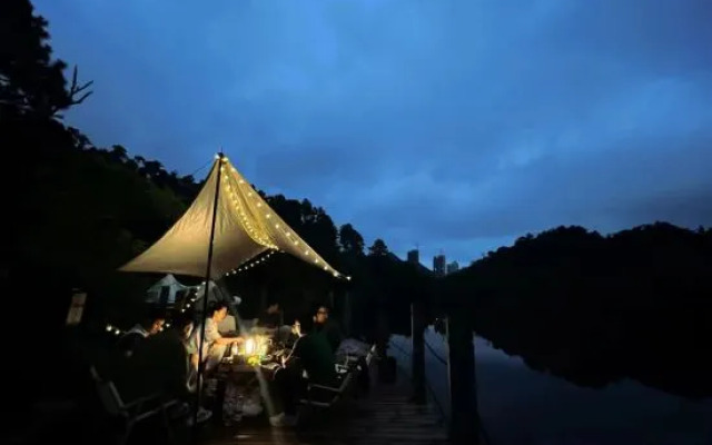 The Lake's Campground