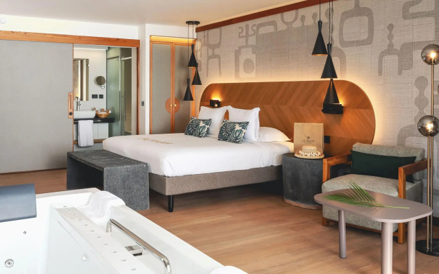 Le Tahiti by Pearl Resorts