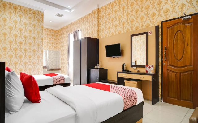 Capital O 540 Esther Hotel