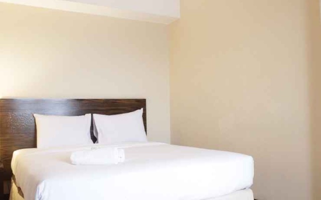 Comfy and Gorgeous 2BR at Braga City Walk Apartment By Travelio – Guest Rooms – Bandung