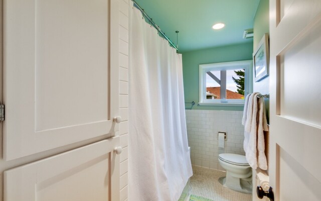 Sunset Hill Sea View - Five Bedroom Home